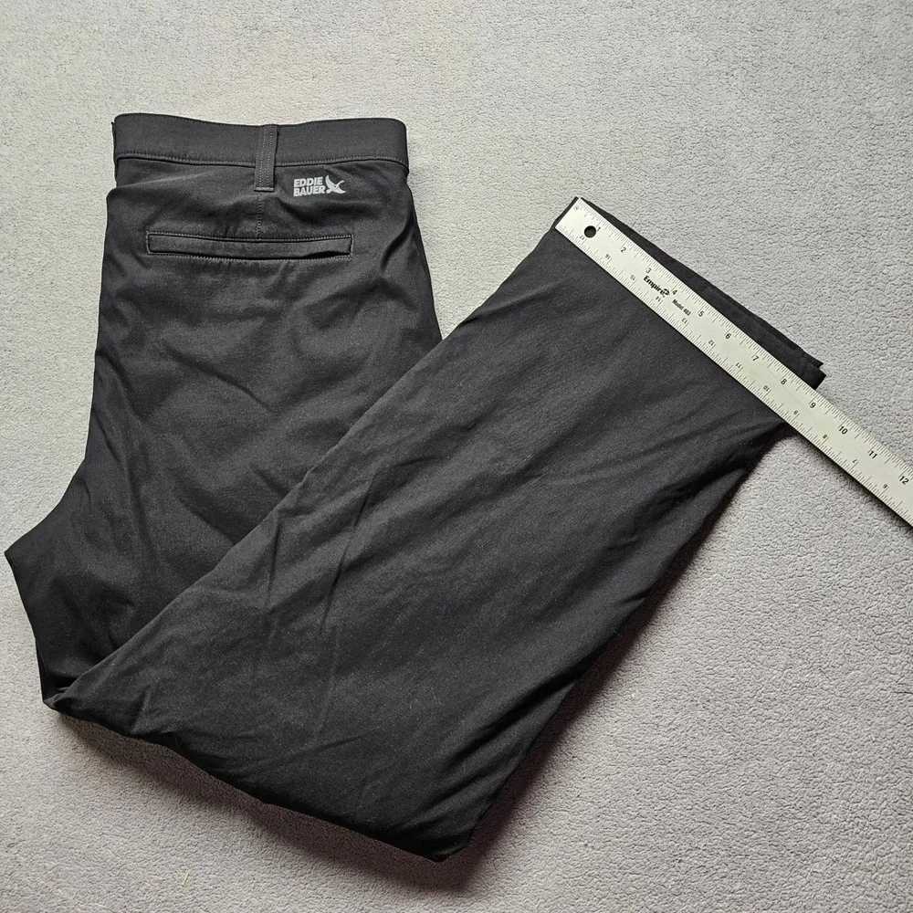 Eddie Bauer Tech Hiking Cargo Pants Mens 40x30 Black Fleece Lined Stretch Winter